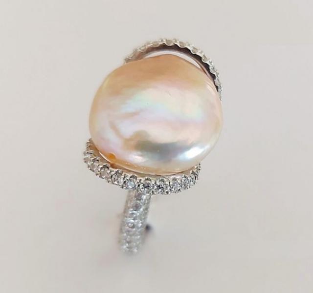 Anello in Argento con Perla rosa e zirconi