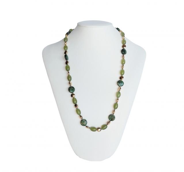 Collana_1_filo_Ematite_Gold_e_Silver,_New_Jade_e_Zoosite